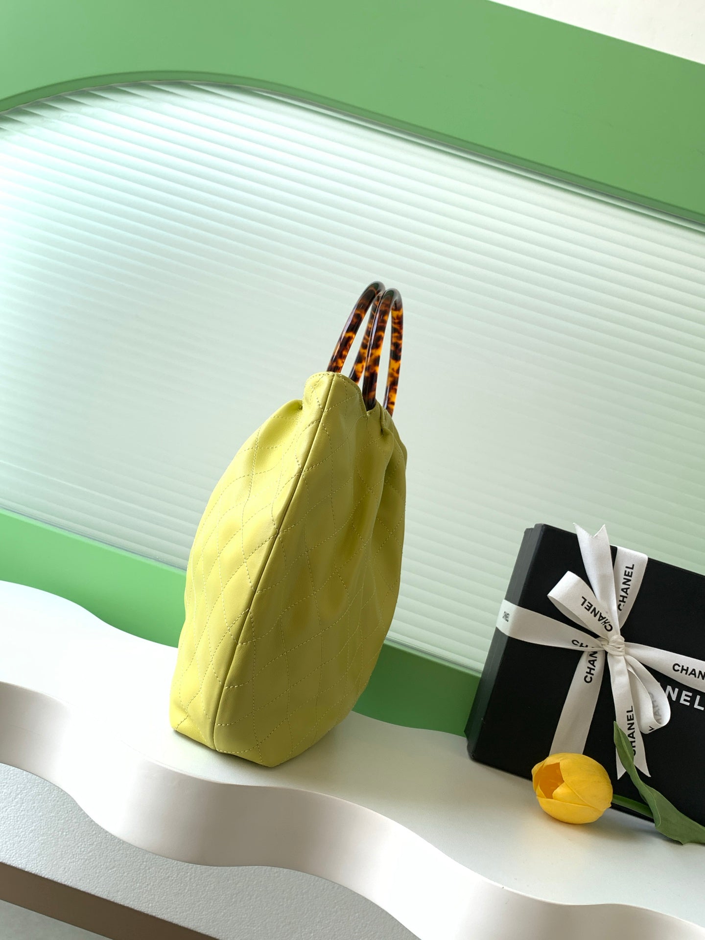 CHANEL 26S HAND BAG 32 IN LIME YELLOW LAMBSKIN GOLD HARDWARE