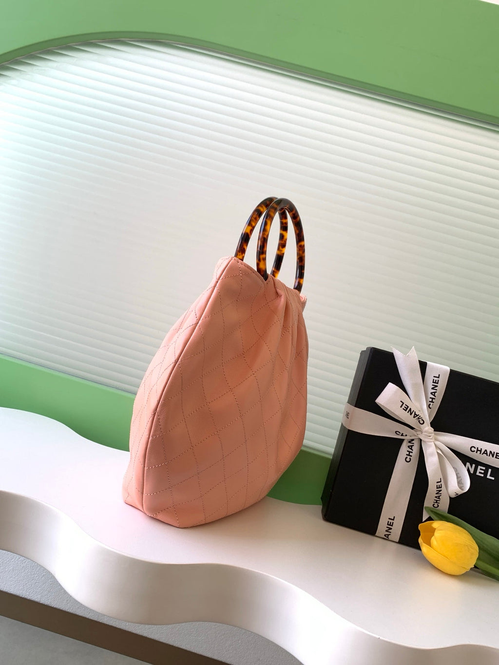 CHANEL 26S HAND BAG 32 IN PINK LAMBSKIN GOLD HARDWARE