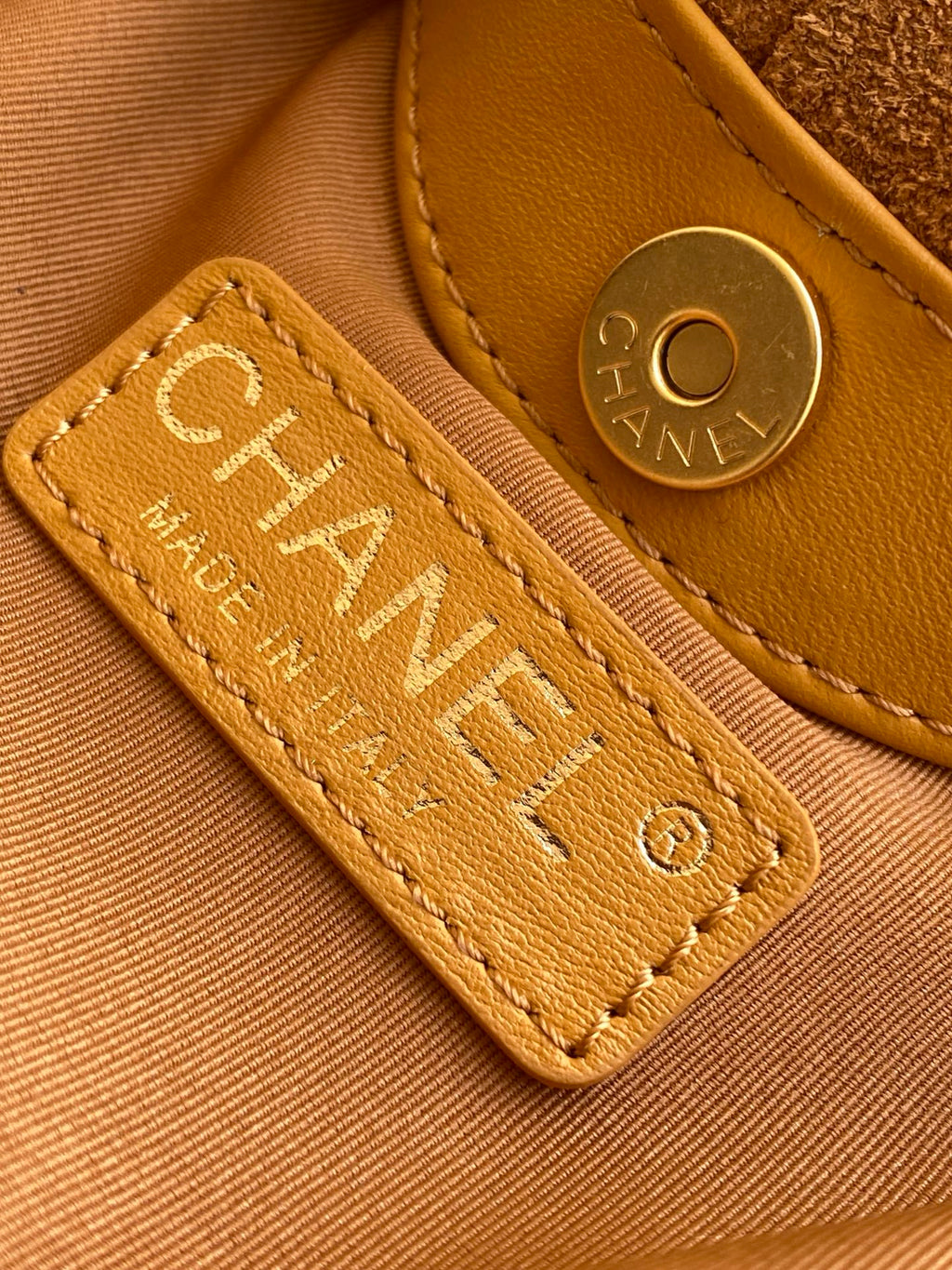 CHANEL 26S HAND BAG 12 IN CARAMEL BROWN SUEDE GOLD HARDWARE