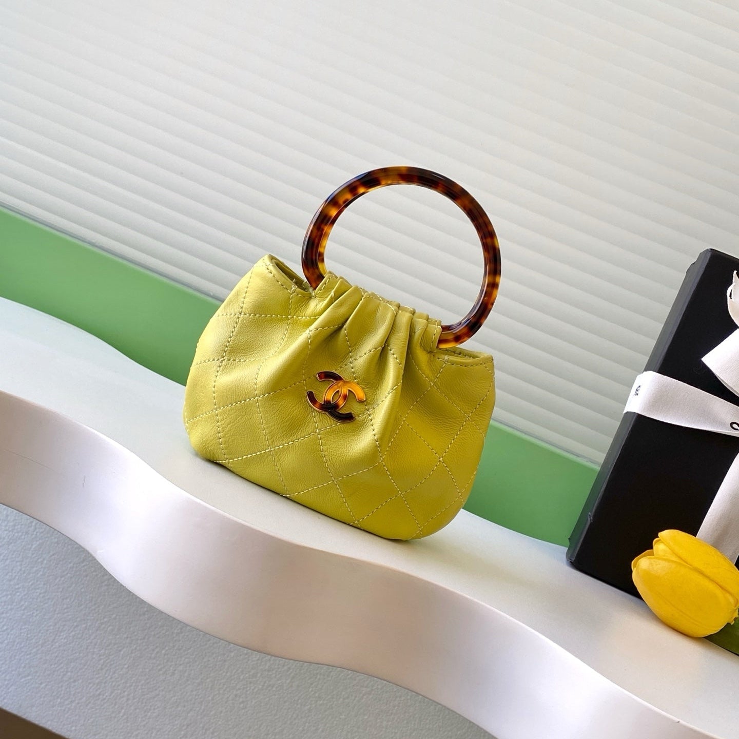CHANEL 26S HAND BAG 12 IN LIME YELLOW LAMBSKIN GOLD HARDWARE