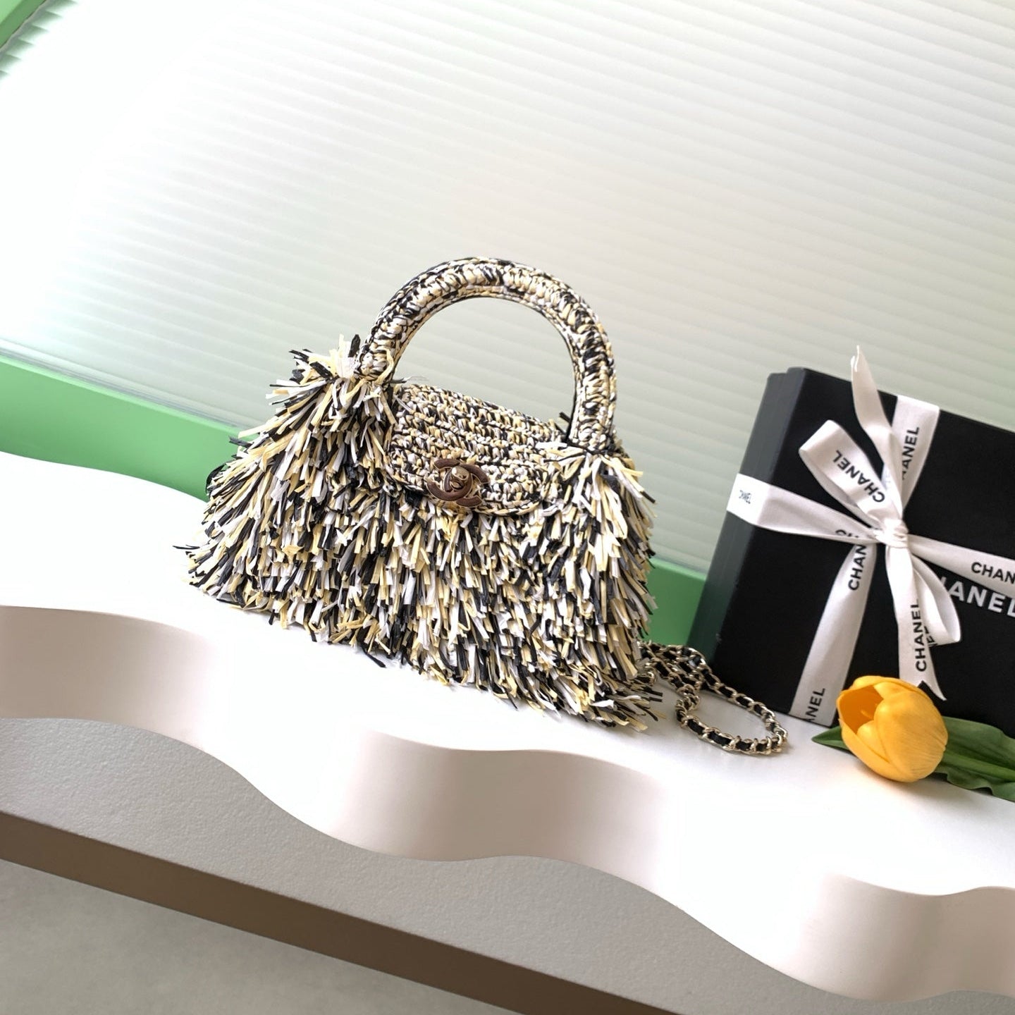 CHANEL 26S SMALL FRINGE KELLY 19 IN BLACK AND IVORY RAFFIA WOOD
