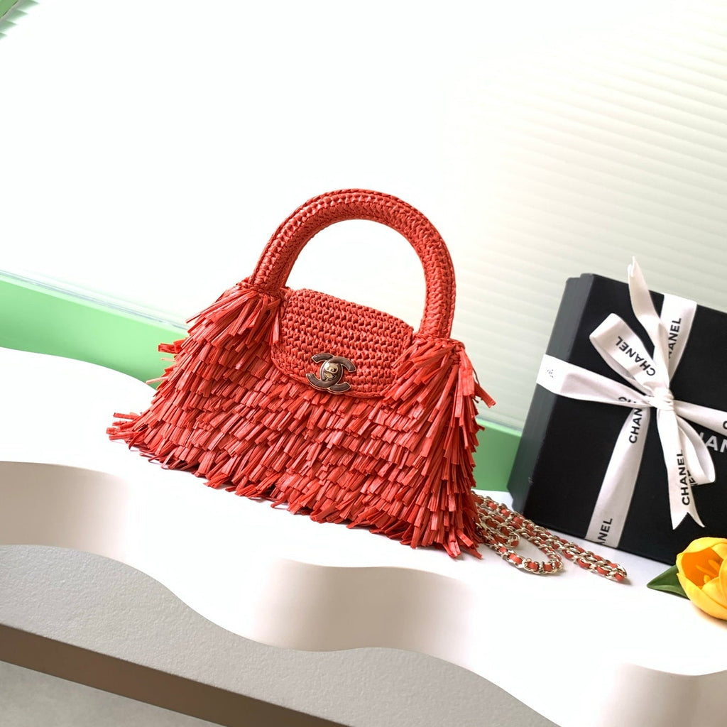 CHANEL 26S SMALL FRINGE KELLY 19 IN CORAL RED RAFFIA WOOD