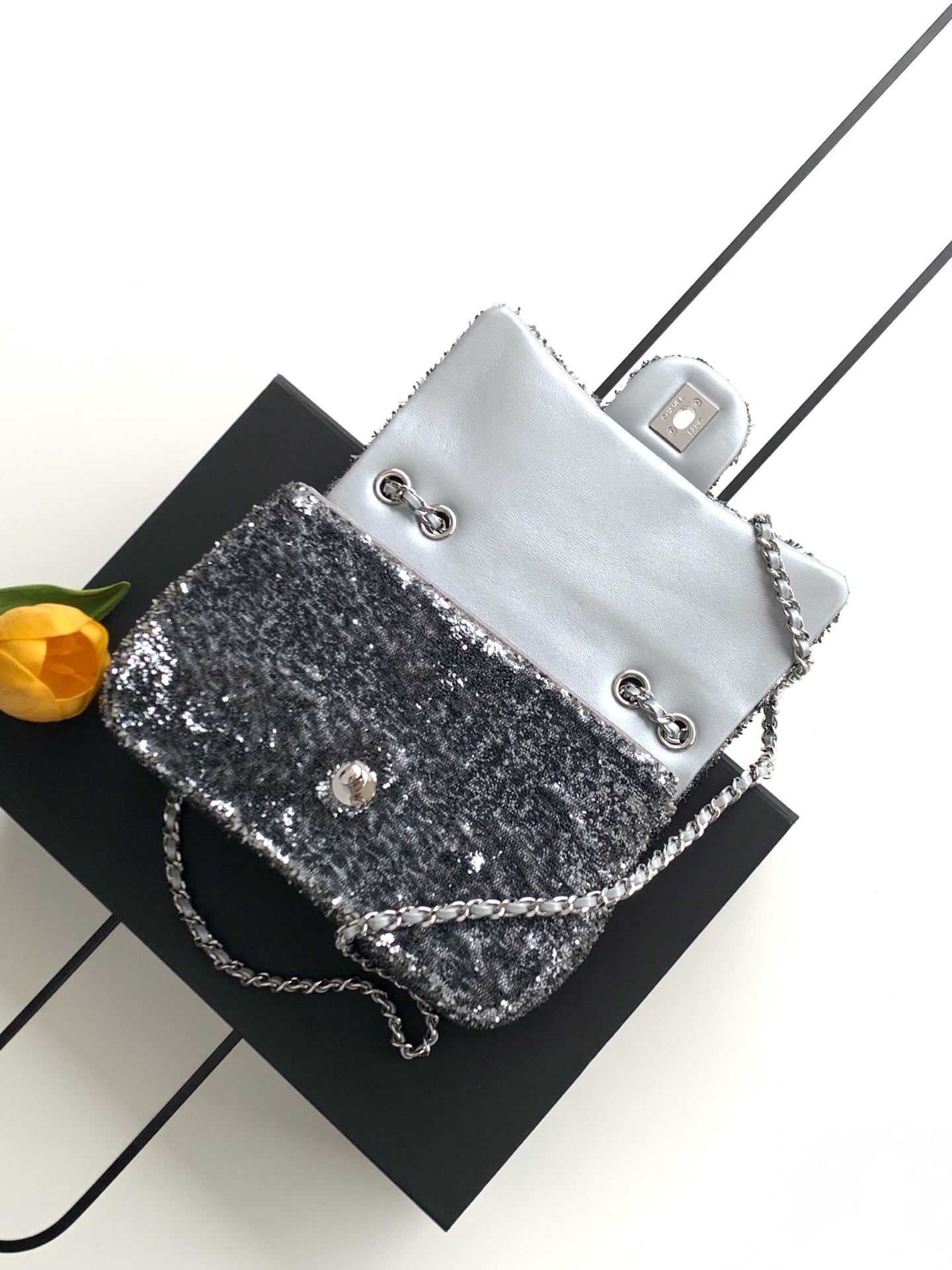 CHANEL 26S SEQUINS FLAP BAG 21 IN BLACK TWEED AND CALFSKIN SILVER HARDWARE
