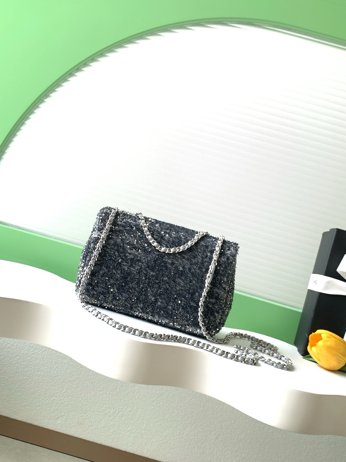 CHANEL 26S SEQUINS FLAP BAG 21 IN BLACK TWEED AND CALFSKIN SILVER HARDWARE