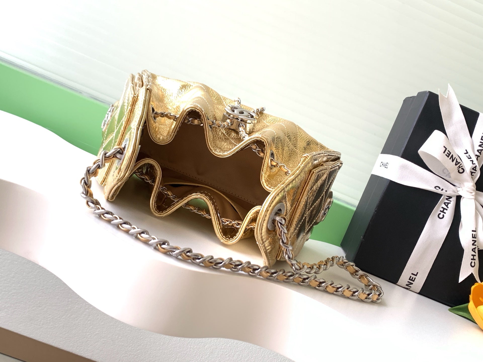 CHANEL 26S HOBO BAG 22 IN GOLD METALLIC CRINKLED CALFSKIN SILVER HARDWARE