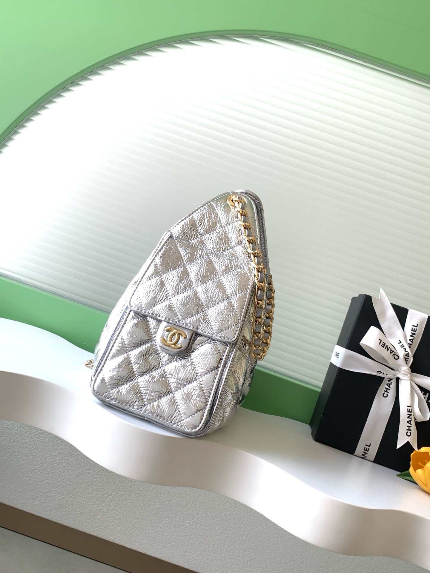 CHANEL 26S HOBO BAG 30 IN SILVER METALLIC CRINKLED CALFSKIN GOLD HARDWARE