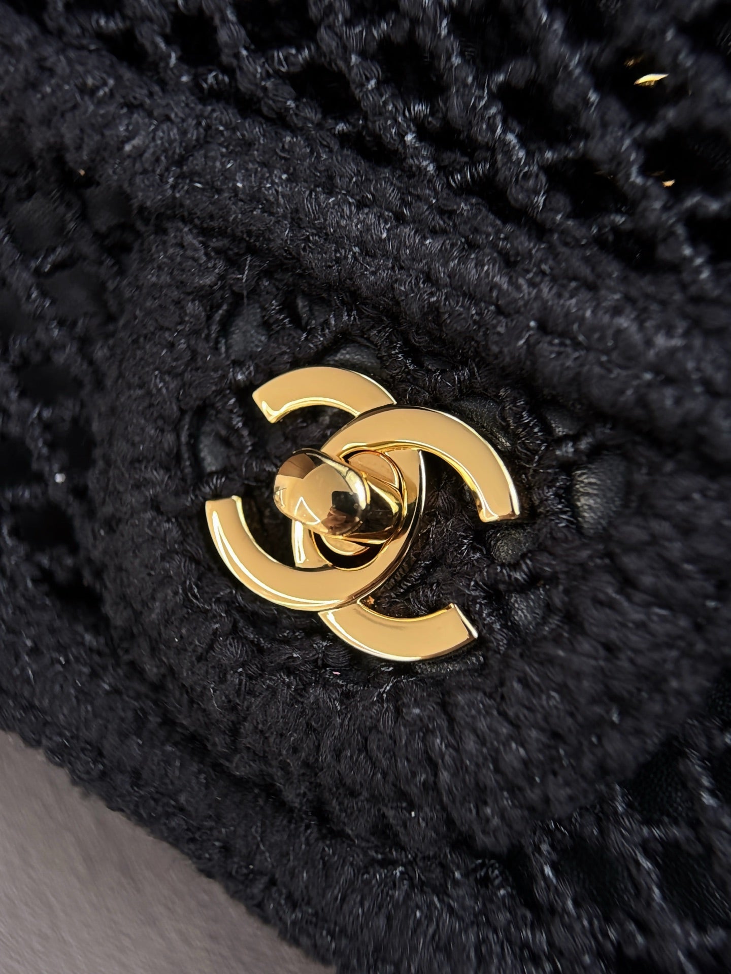 CHANEL 26S SMALL CLASSIC FLAP BAG 21 IN BLACK OPEN-WEAVE CROCHET GOLD HARDWARE
