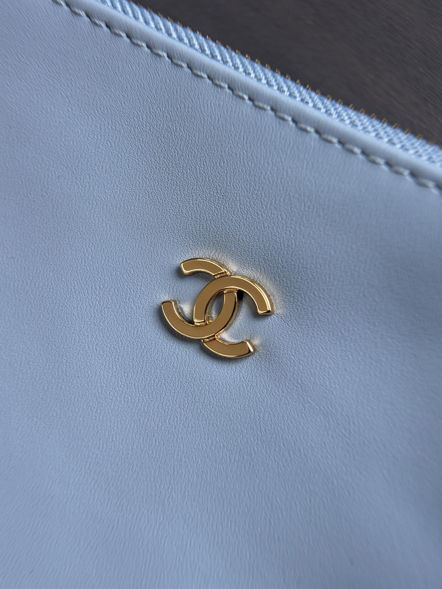 CHANEL 26S SMALL CLASSIC FLAP BAG 21 IN LIGHT BLUE OPEN-WEAVE CROCHET GOLD HARDWARE