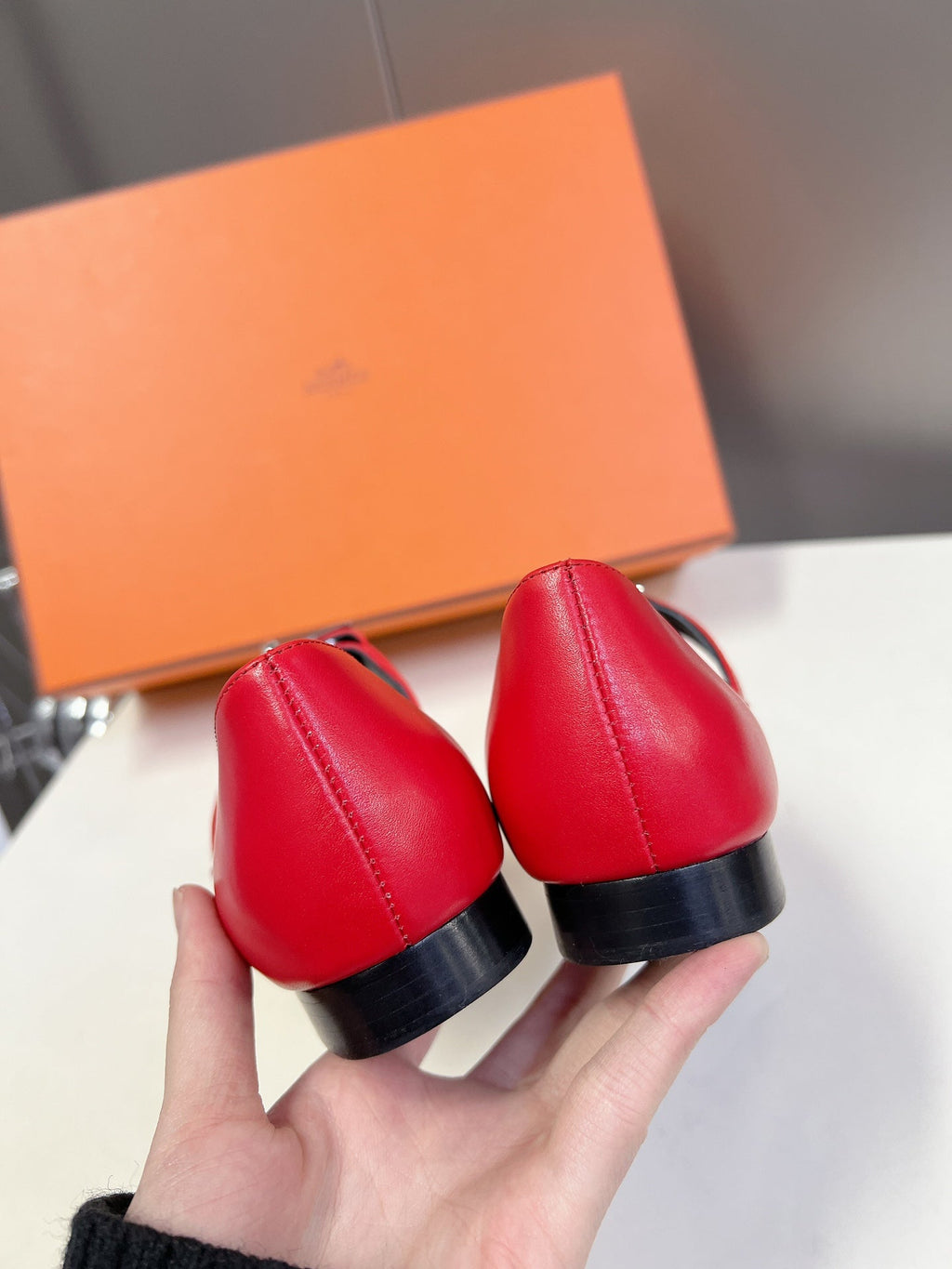 HM 26S KELLY BUCKLE MARY JANE POINTED FLATS IN RED CALFSKIN