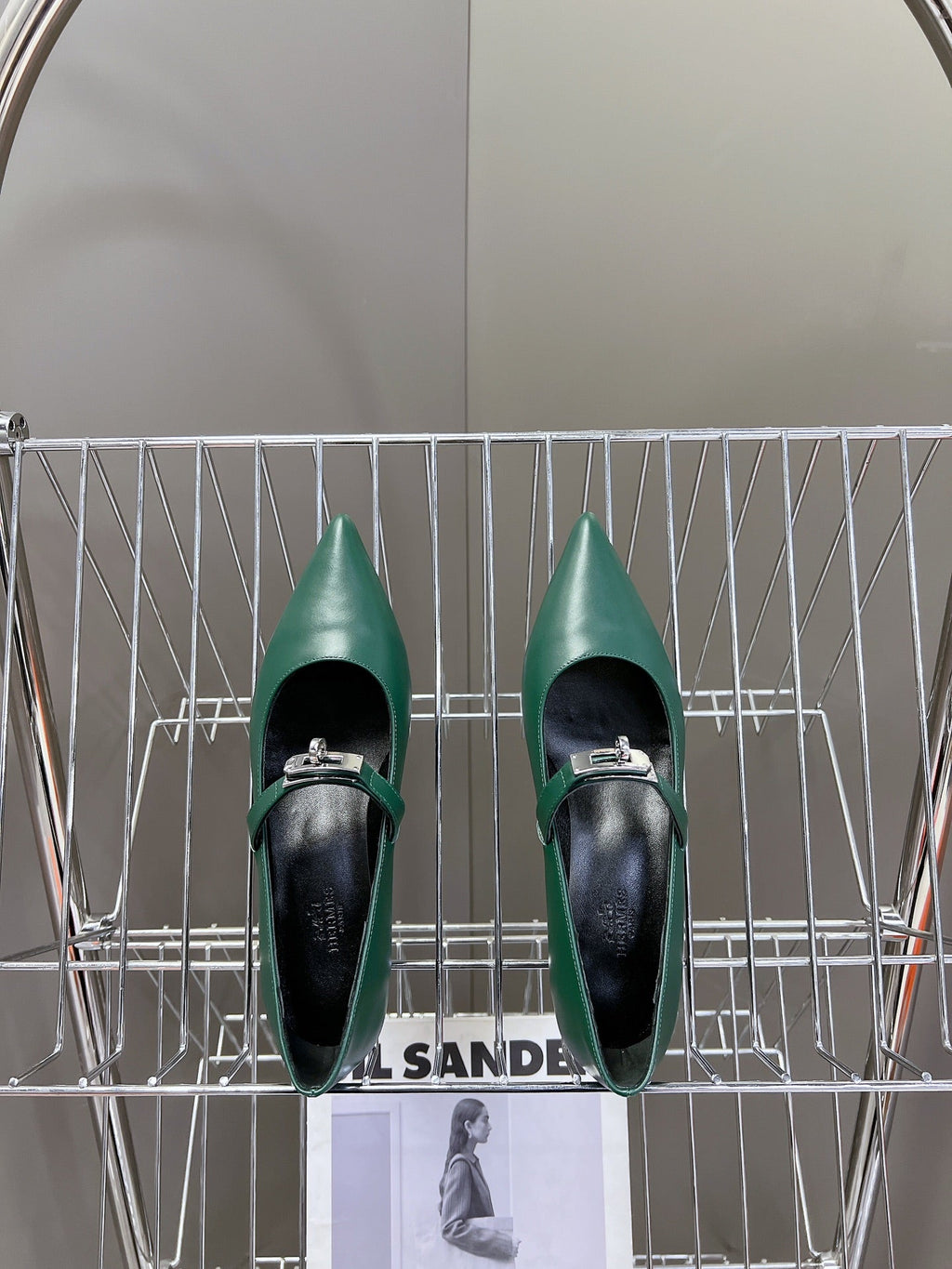 HM 26S MARY JANE POINTED TOE HEELS 40MM IN EMERALD GREEN CALFSKIN KELLY BUCKLE