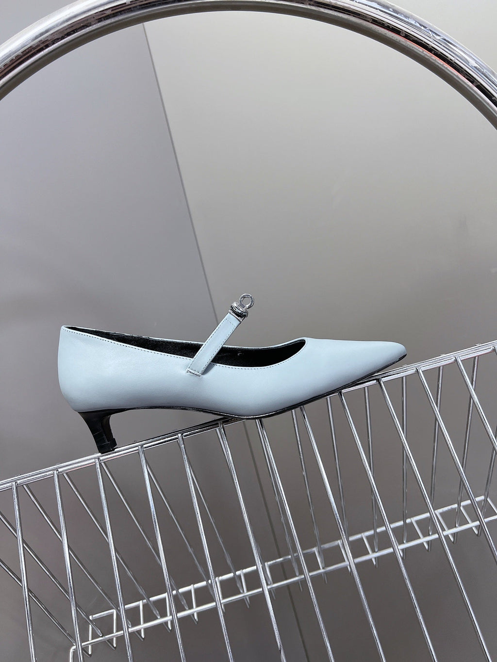 HM 26S MARY JANE POINTED TOE HEELS 40MM IN LIGHT BLUE CALFSKIN KELLY BUCKLE