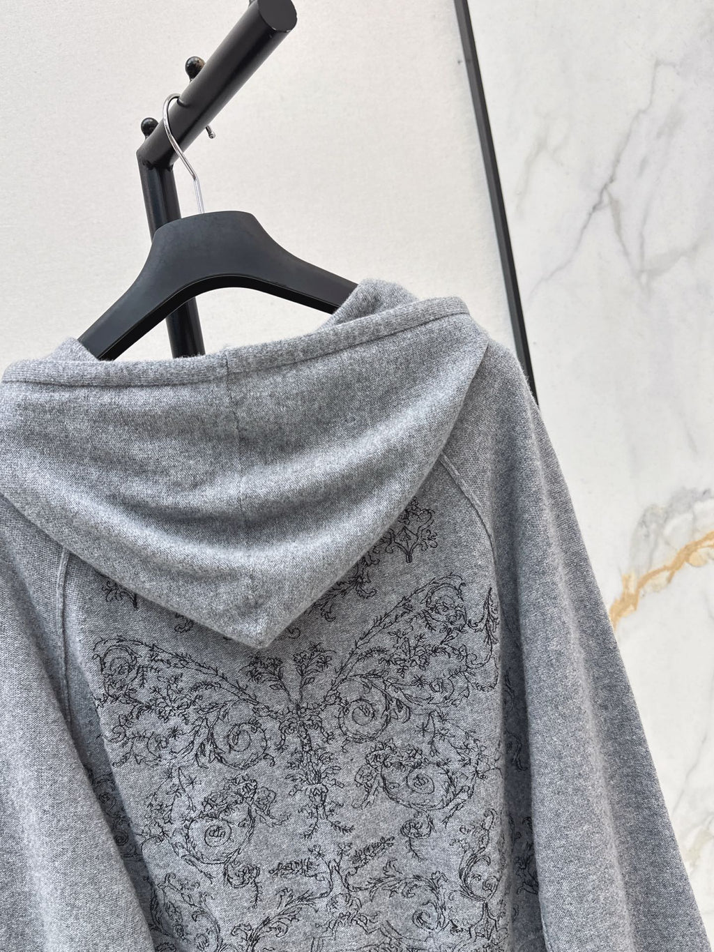 DIOR 25S FLORAL EMBROIDERED HOODIE 592