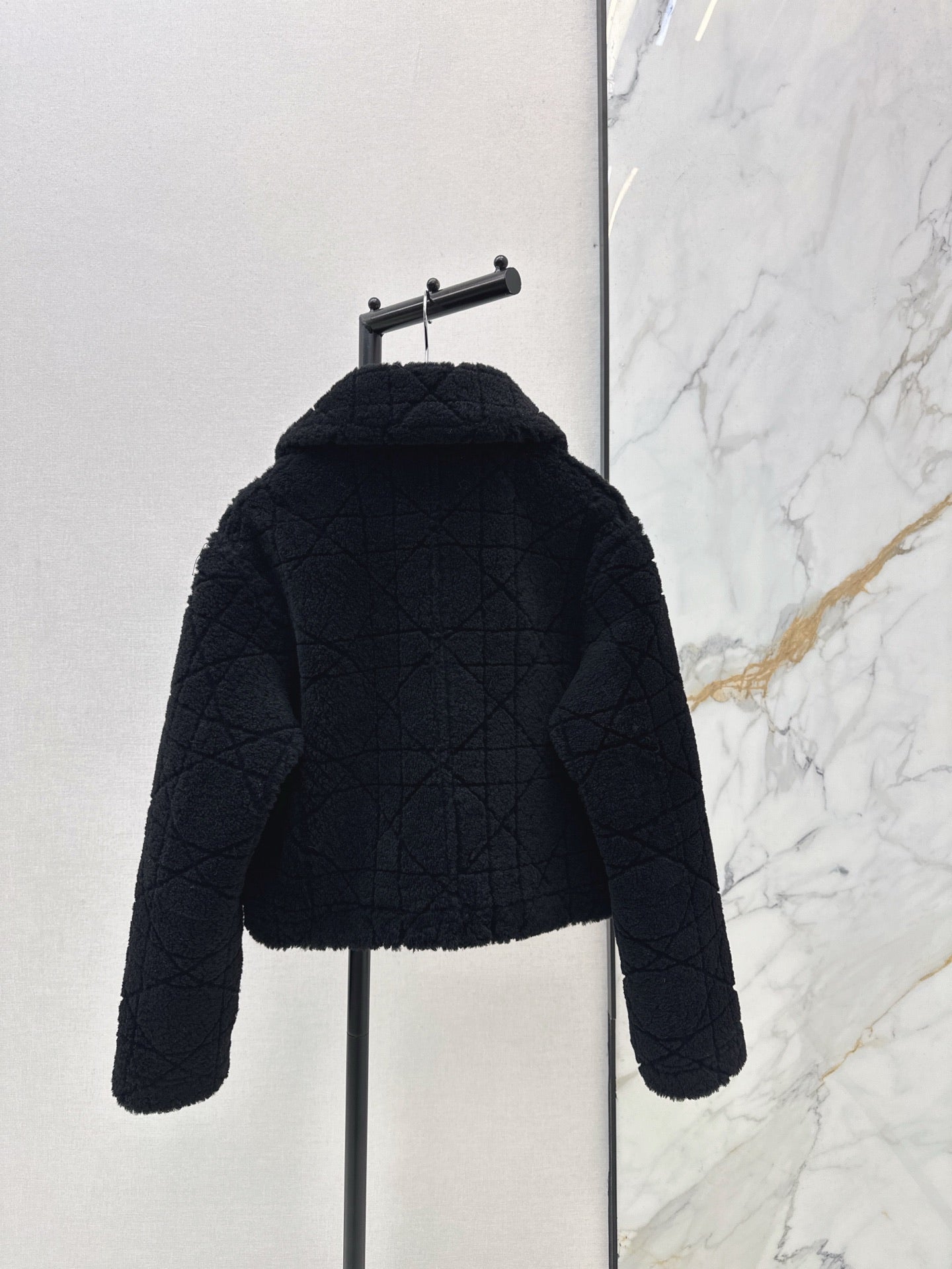 DIOR 25S SHERPA-COLLAR JACKET 542
