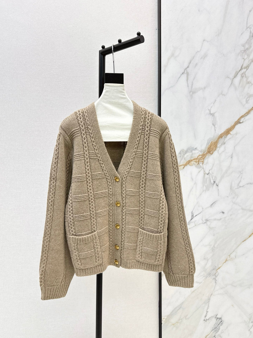 VALENTINO 26S CARDIGAN STYLE 70