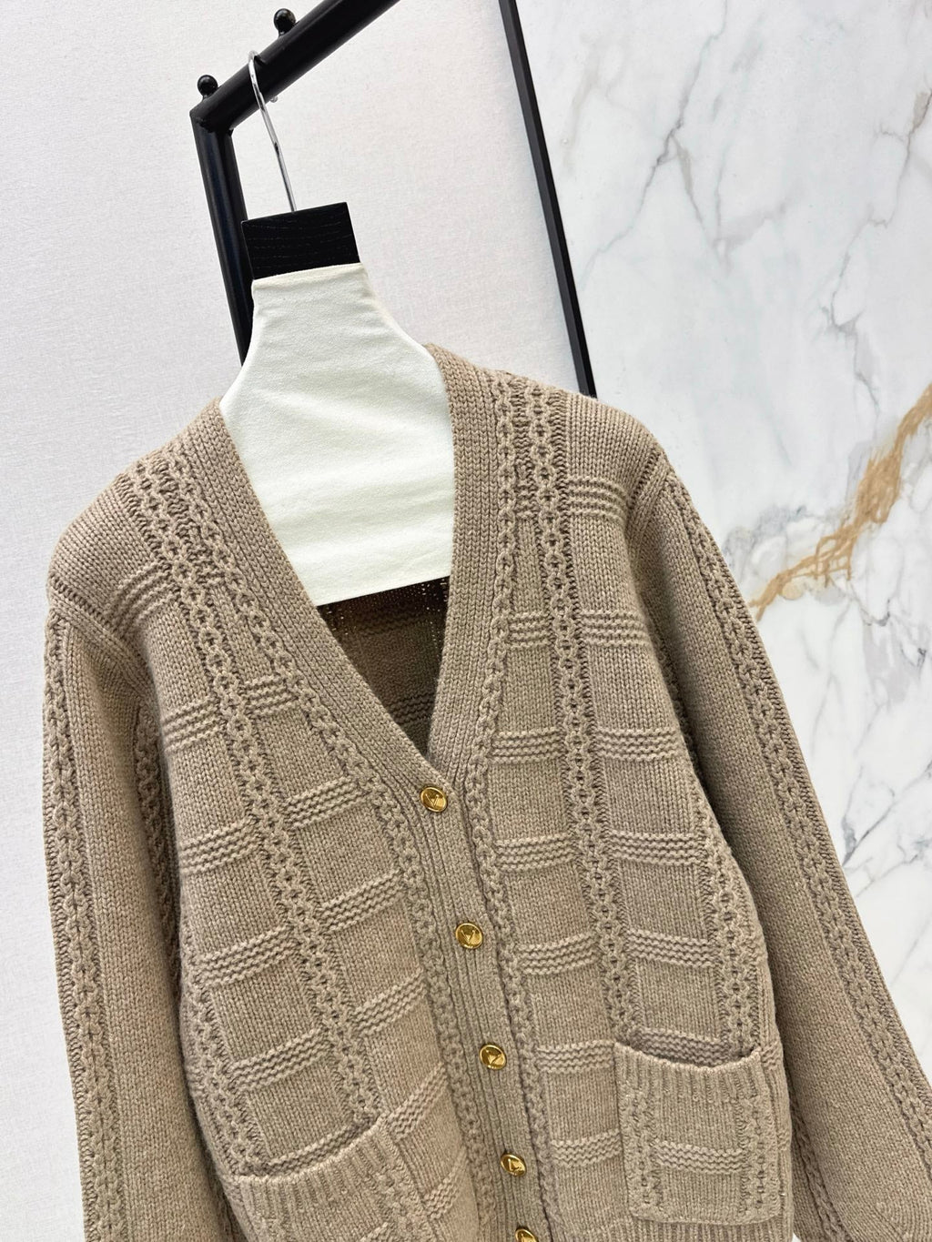 VALENTINO 26S CARDIGAN STYLE 70