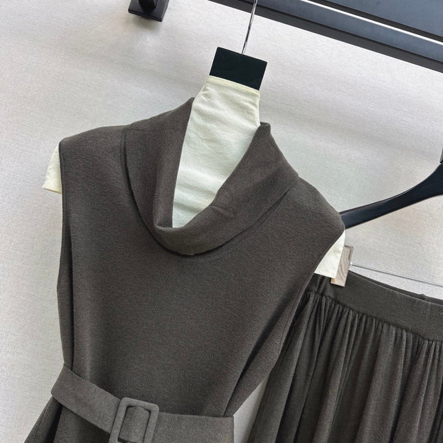 HERMES 26S SLEEVELESS TOP AND STRAIGHT-LEG TROUSERS SET 752
