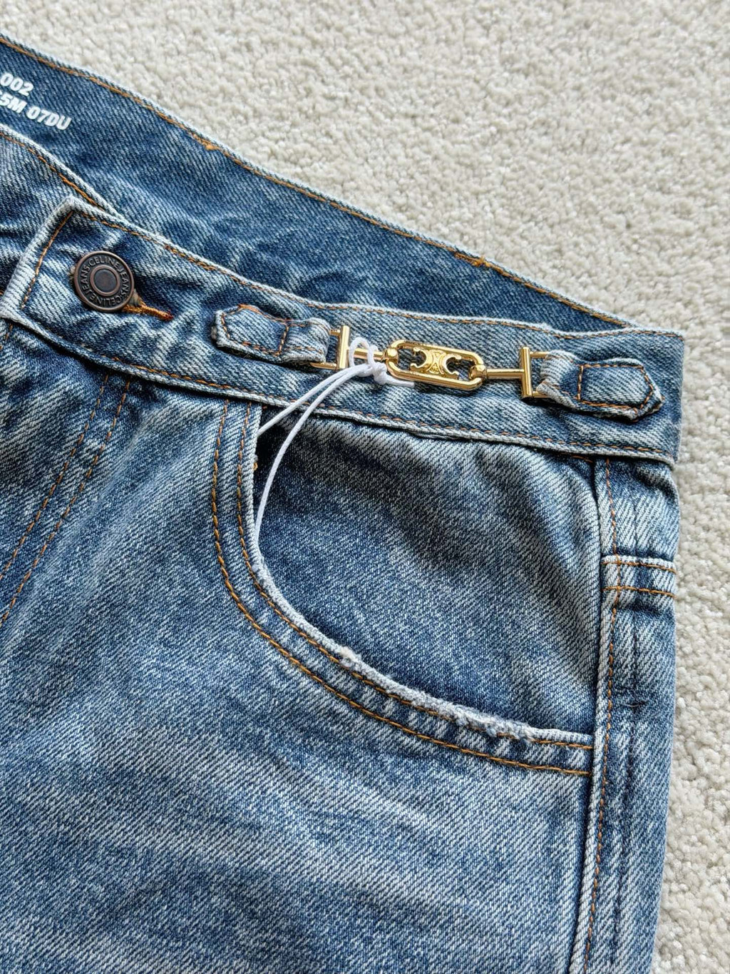 CELINE 26S JEANS 172