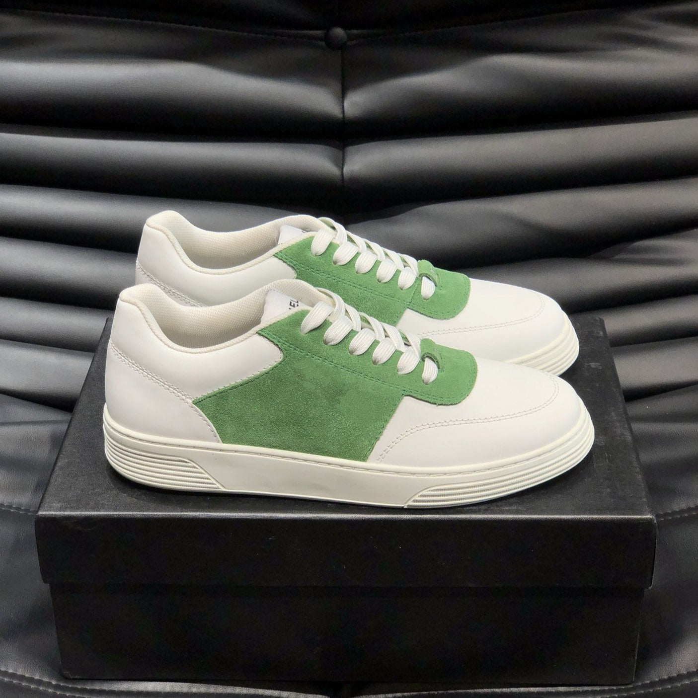CC SNEAKERS TRAINERS GREEN SUEDE LEATHER