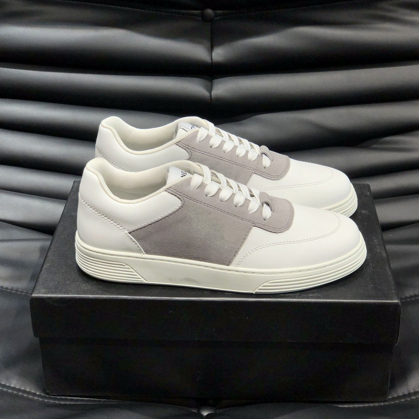 CC SNEAKERS TRAINERS GREY SUEDE LEATHER