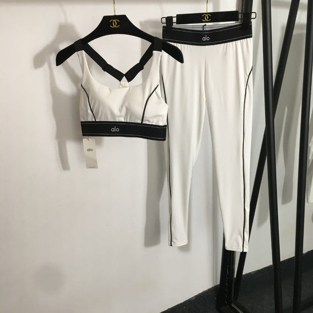 ALO 26S SPORTS BRA & HIGH-WAIST LEGGINGS SET 242