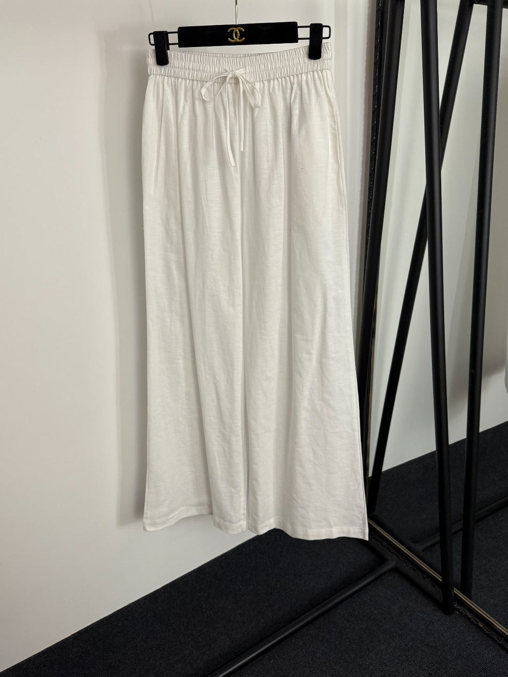 LORO PIANA 26S SLEEVELESS VEST AND WIDE LEG PANTS SET 804