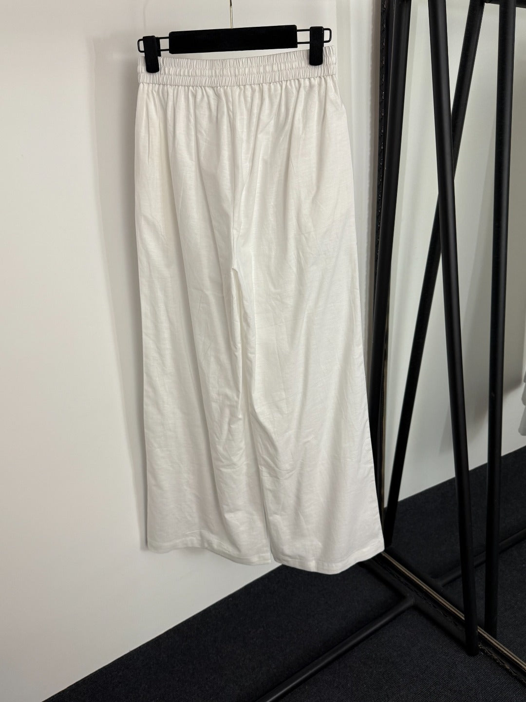 LORO PIANA 26S SLEEVELESS VEST AND WIDE LEG PANTS SET 804