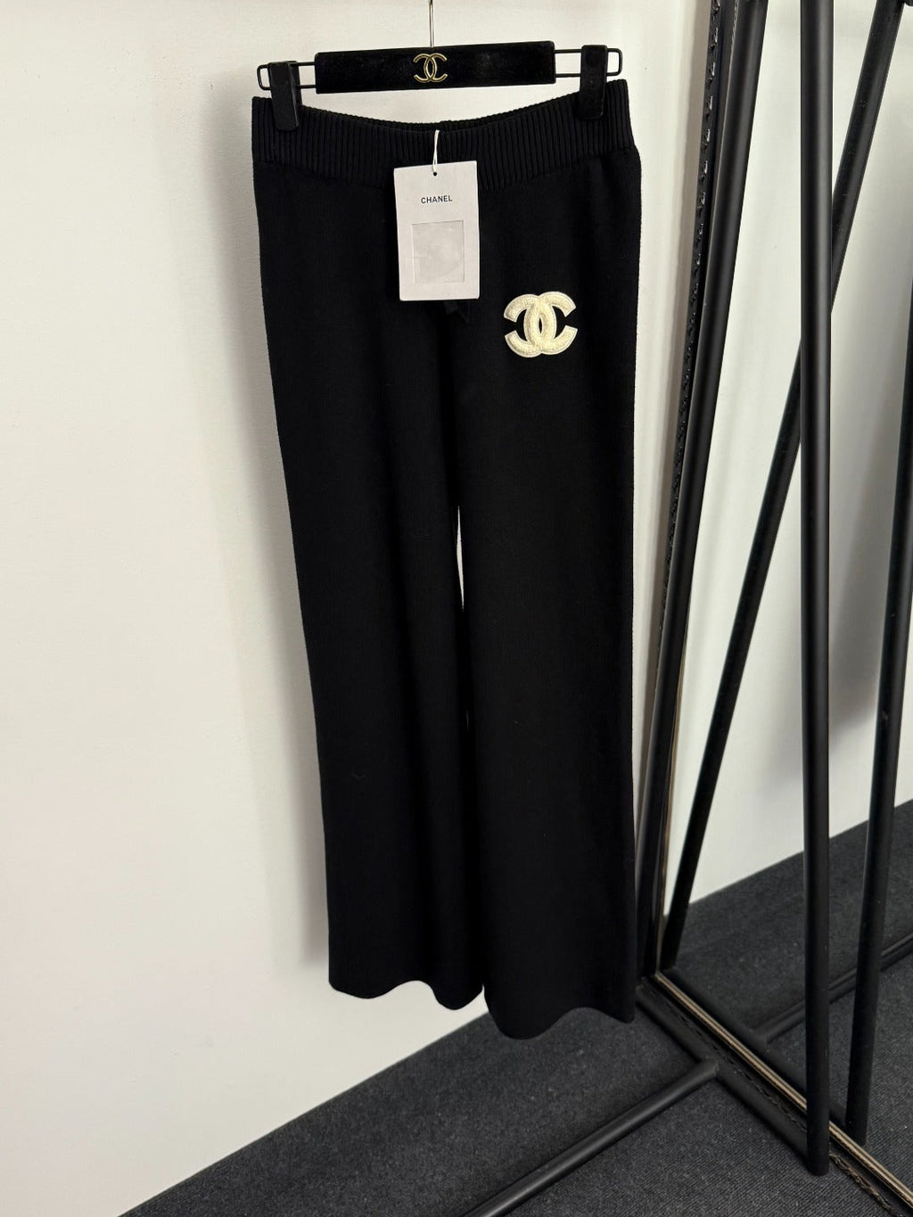 CHANEL 25S KNIT PANTS ELASTIC WAIST 569