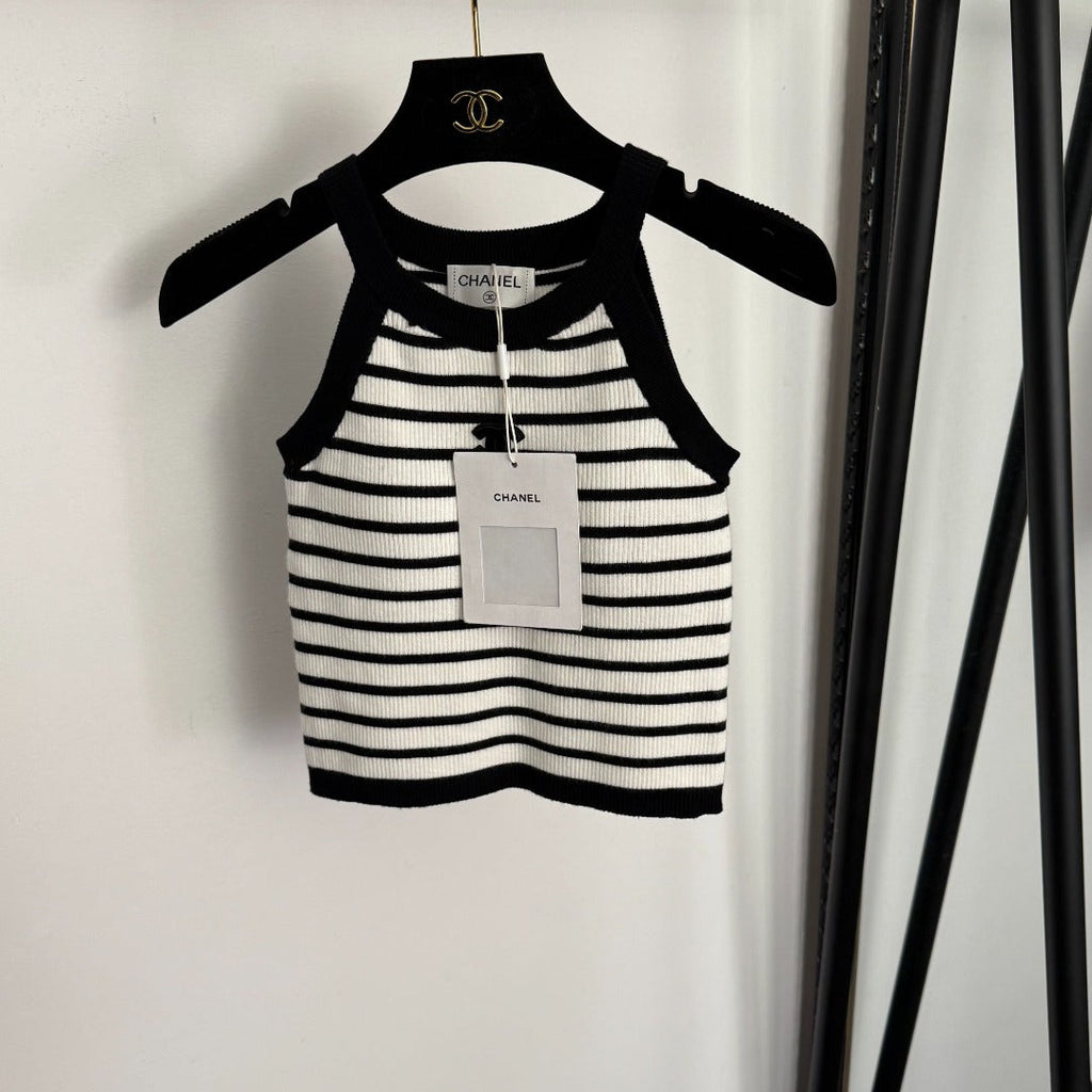 CHANEL 25S HALTER NECK TOP 558