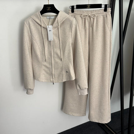 ALO 26S ZIP-UP HOODIE AND STRAIGHT-LEG TRACK PANTS SET 296