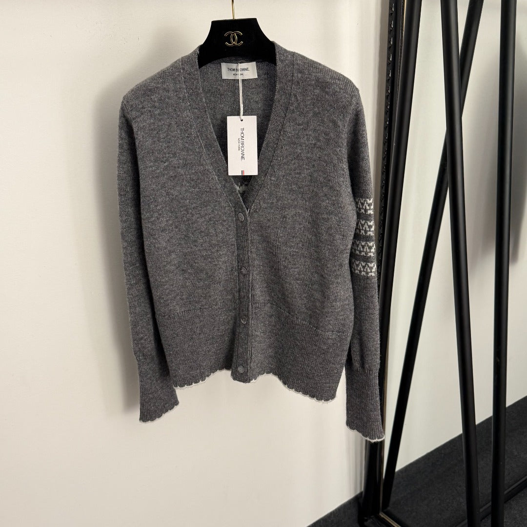 THOM 26S CARDIGAN STYLE 3