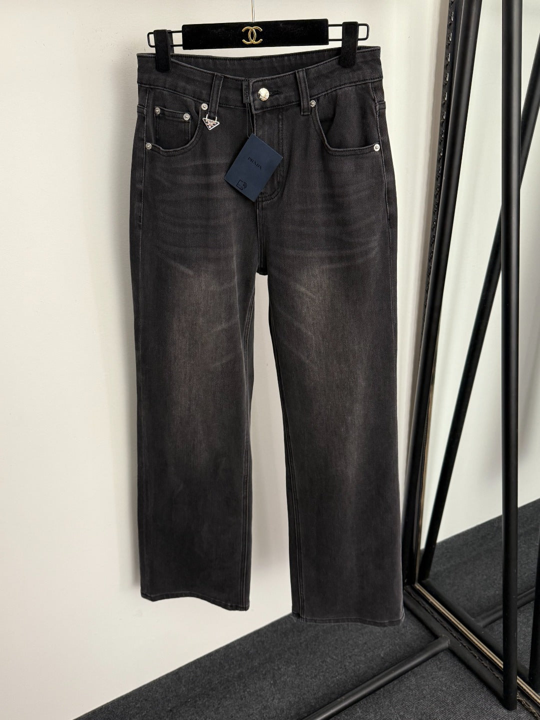 PRADA 26S STRAIGHT JEANS 586