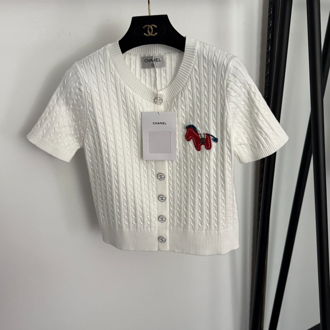CHANEL 26S SHORT-SLEEVE CARDIGAN 688