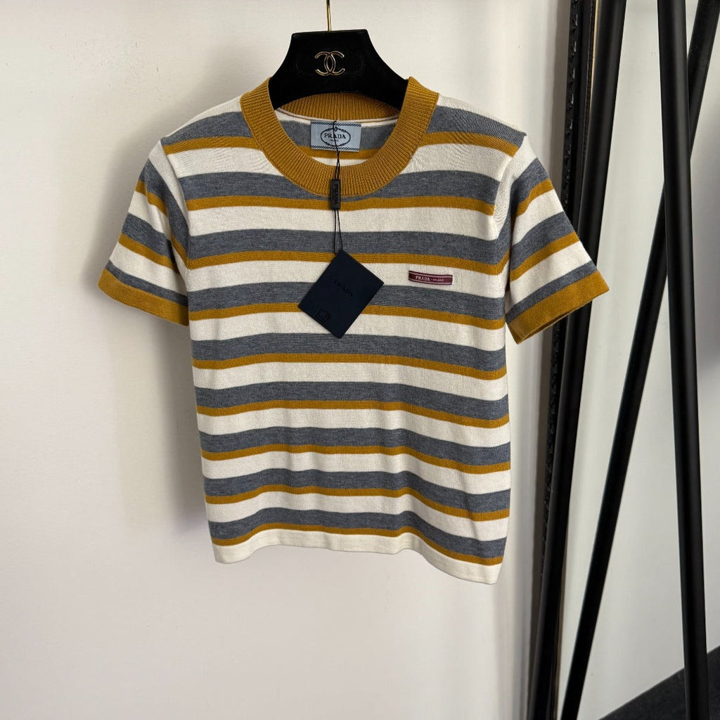 PRADA 26S SHORT SLEEVED KNIT T-SHIRT 758