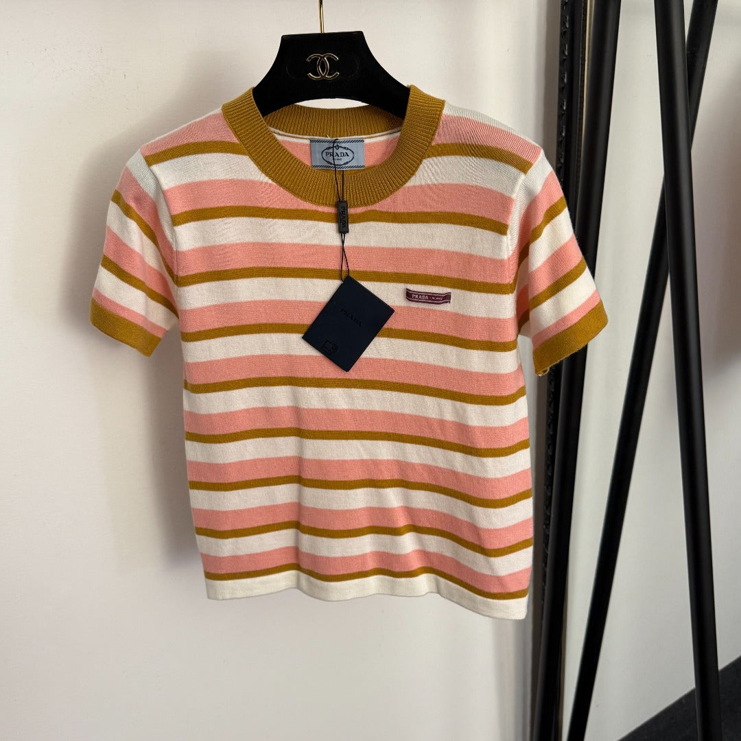 PRADA 26S SHORT SLEEVED KNIT T-SHIRT 759