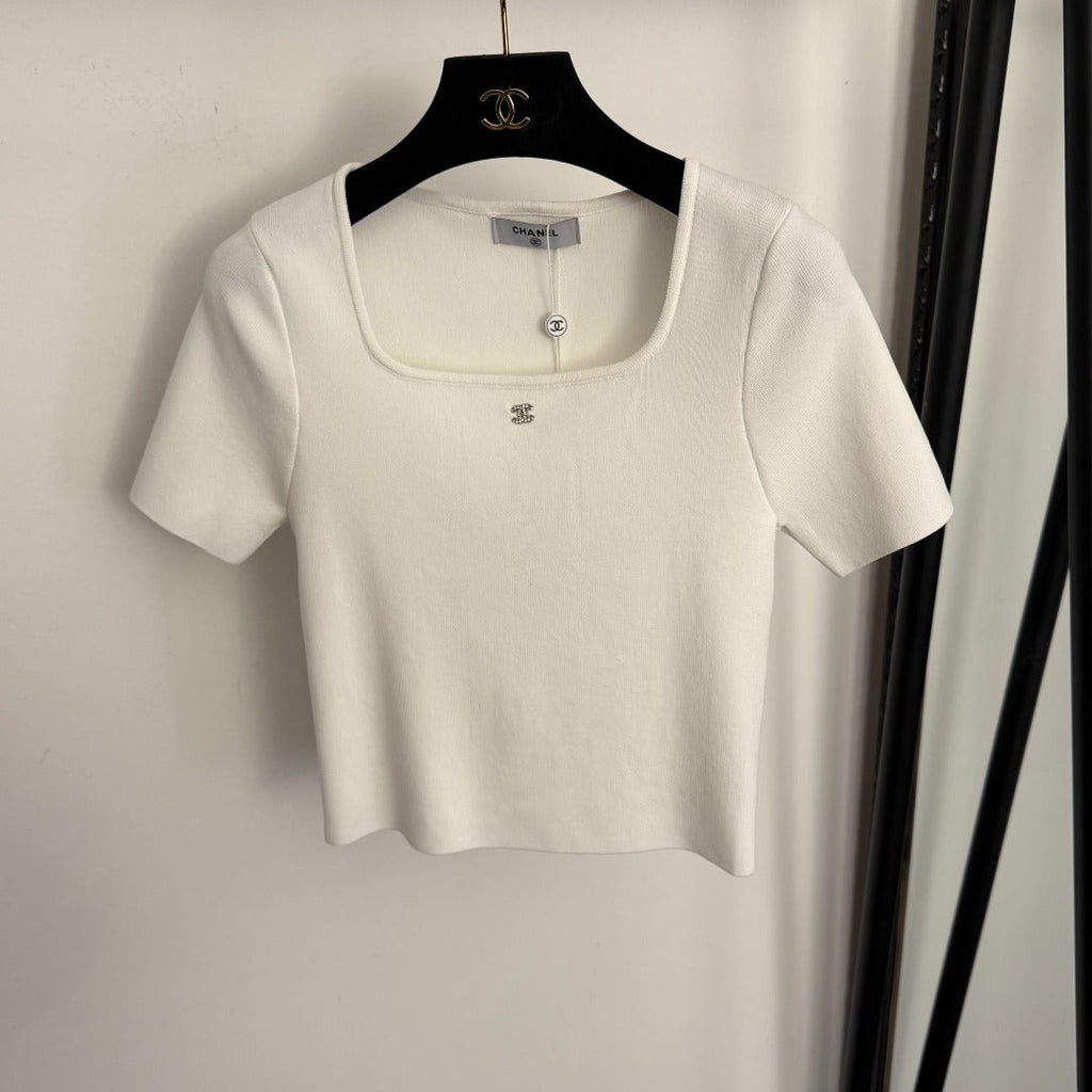 CHANEL 26S SHORT-SLEEVE SWEATER 997