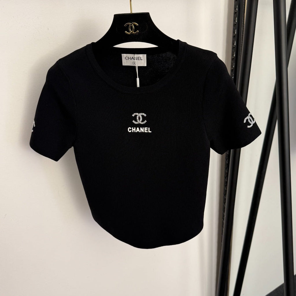 CHANEL 26S SHORT-SLEEVE SWEATER 992