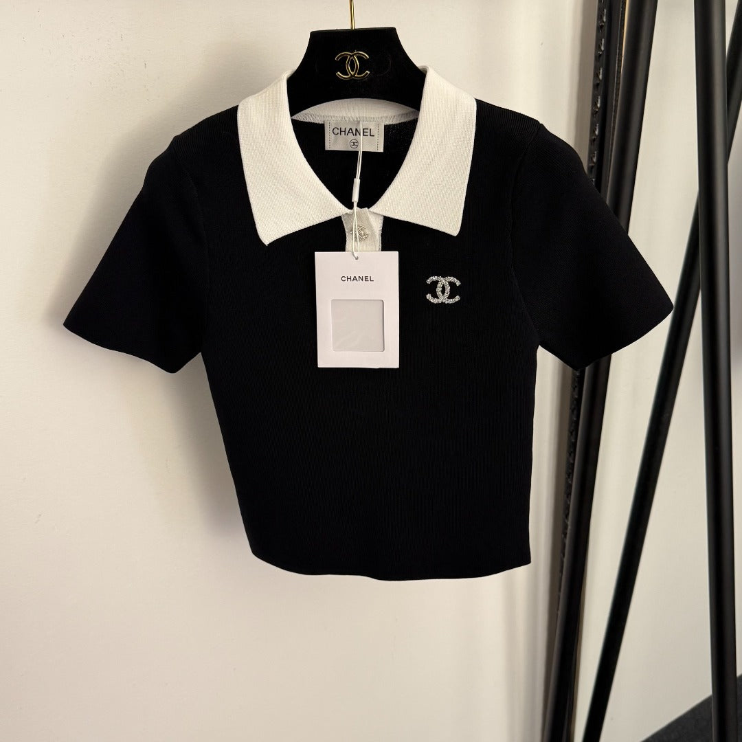 CHANEL 26S SHORT-SLEEVE KNIT POLO SHIRT 985