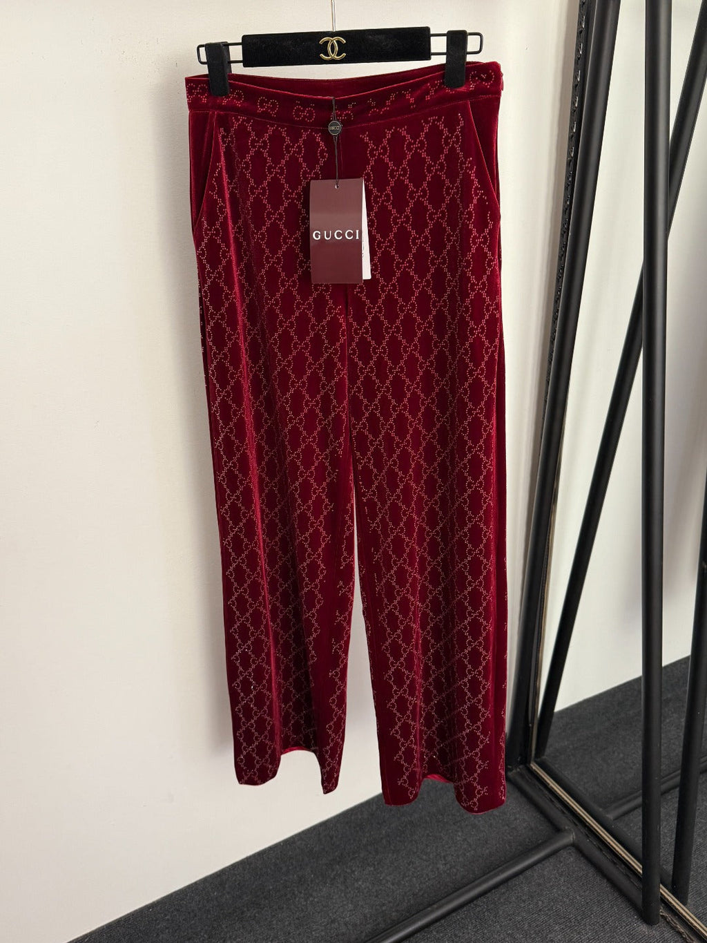 GUCCI 26S EMBELLISHED VELVET PANTS 97