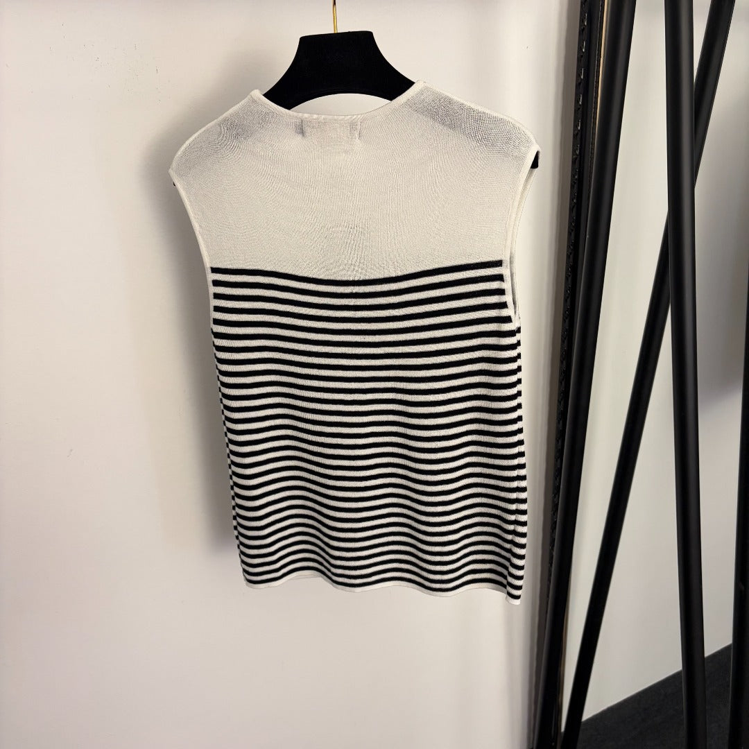 LORO PIANA 26S SLEEVELESS KNIT T-SHIRT 647