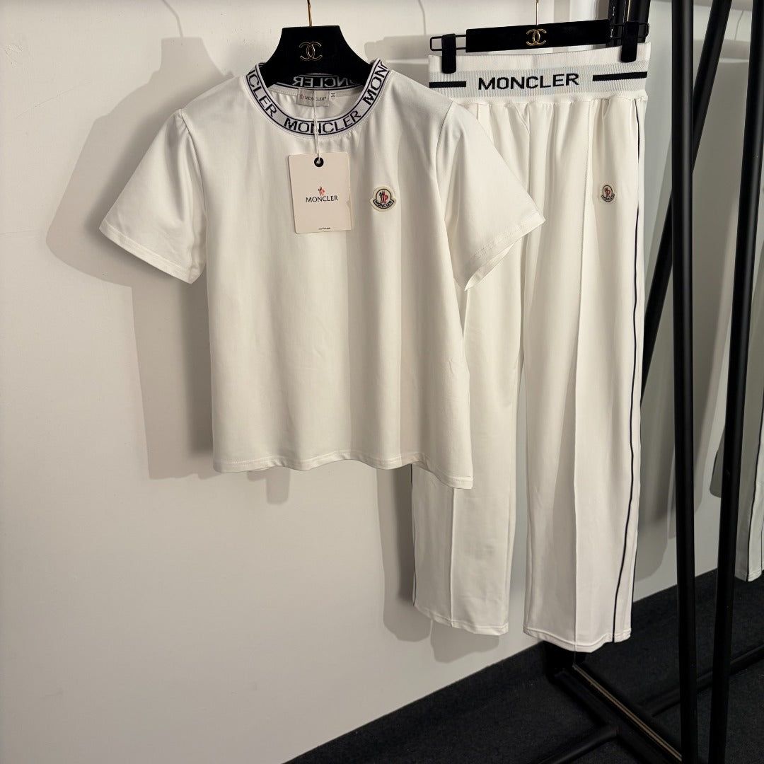 MONCLER 26S SPORTS SET 635