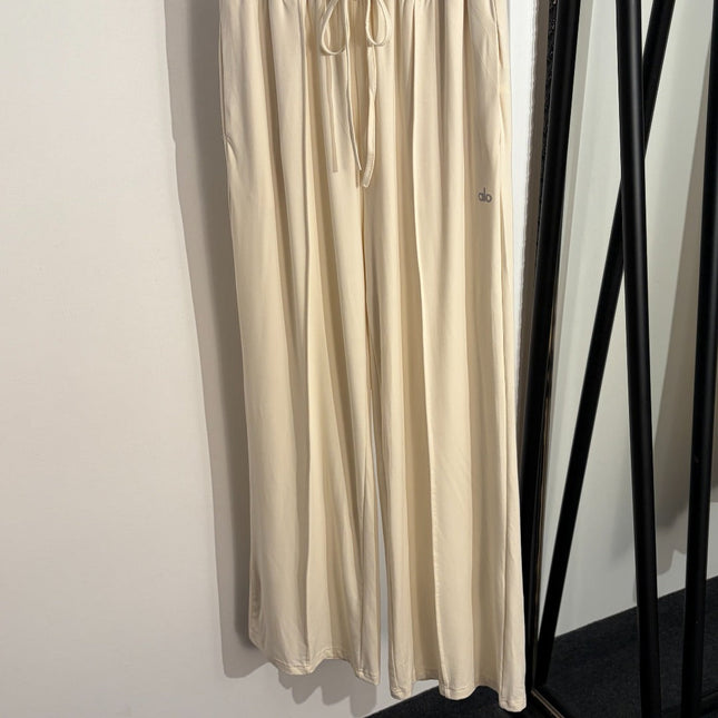 ALO 26S LONG-SLEEVE TOP & WIDE-LEG PANTS SET 356