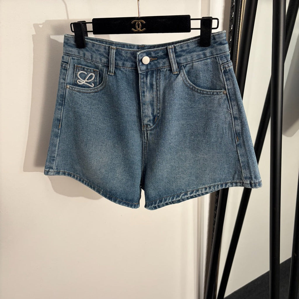 LOEWE 26S DENIM SHORTS 504