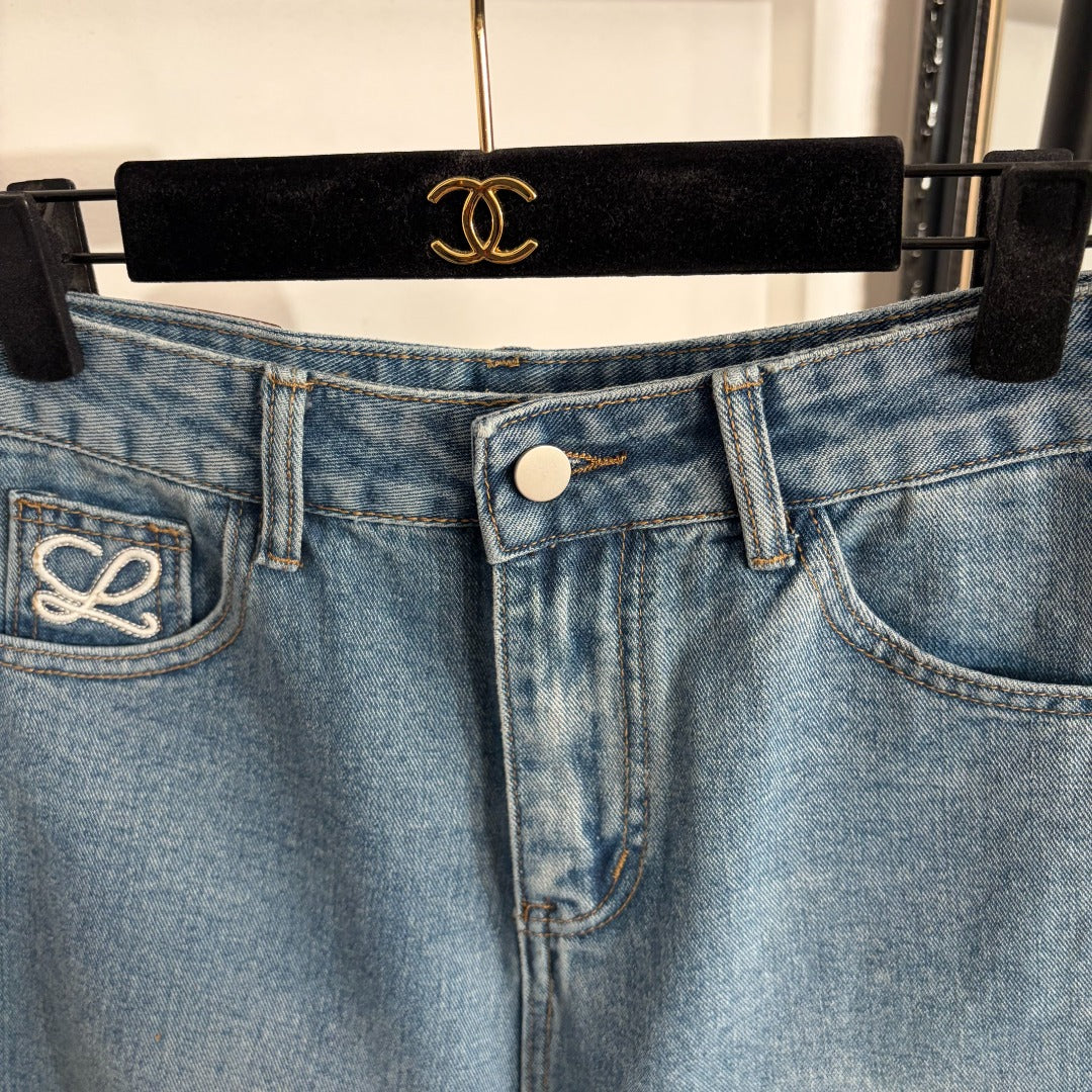 LOEWE 26S DENIM SHORTS 504