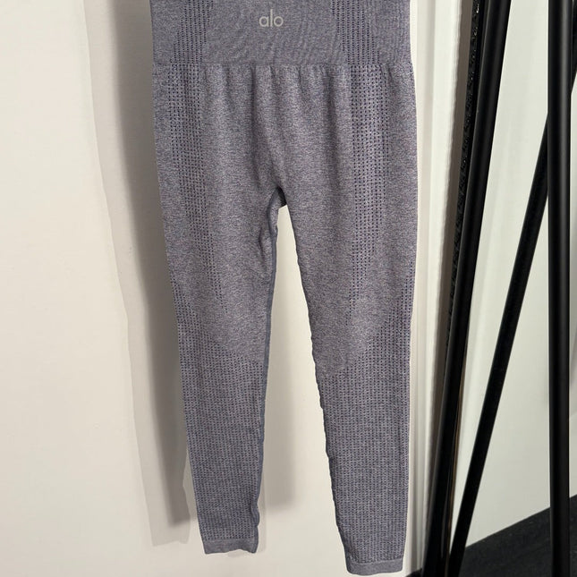 ALO 26S 2-PIECE YOGA TOP & LEGGINGS SET 349