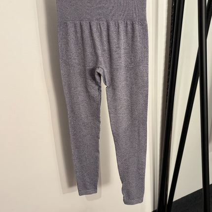 ALO 26S 2-PIECE YOGA TOP & LEGGINGS SET 349