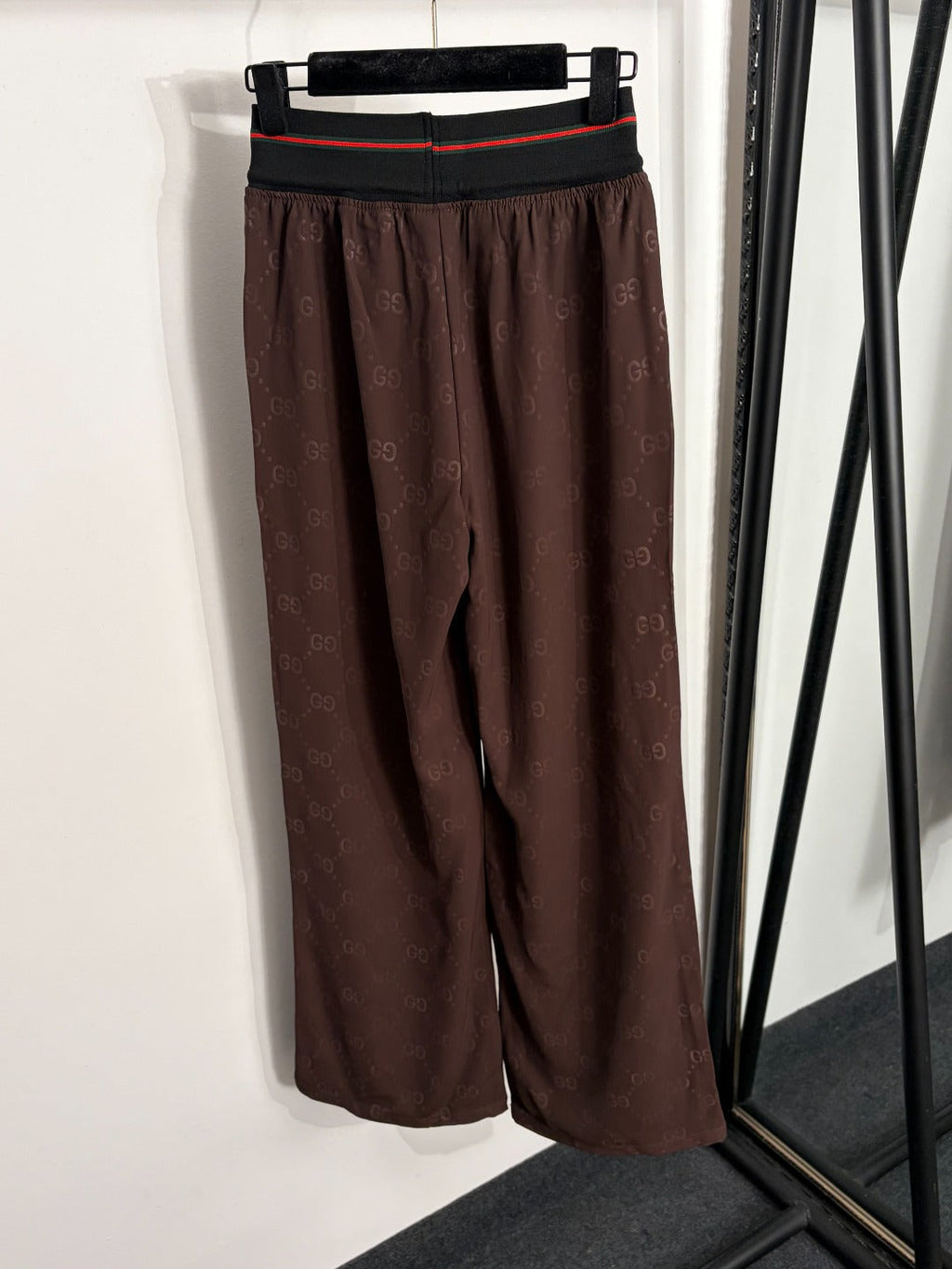GUCCI 26S HIGH-WAISTED PANTS 466