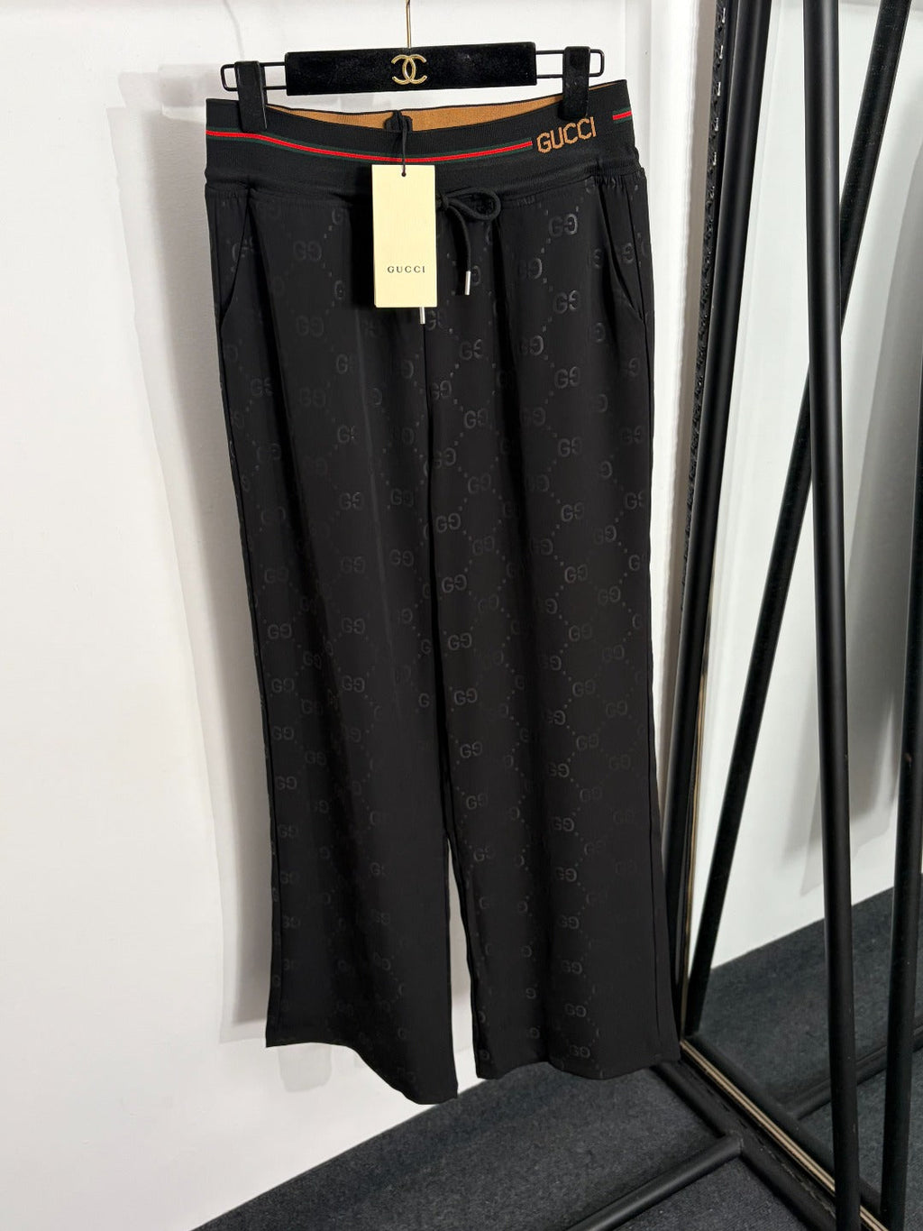 GUCCI 26S HIGH-WAISTED PANTS 464