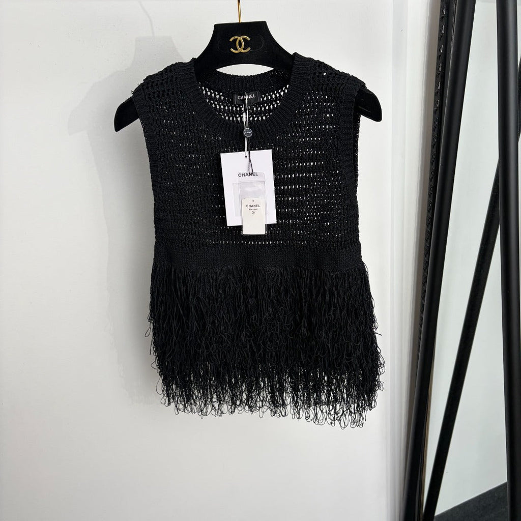 CHANEL 26S FRINGE KNIT VEST 1377