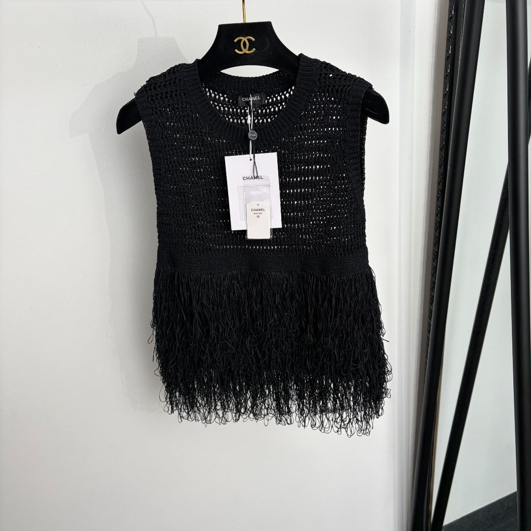 CHANEL 26S FRINGE KNIT VEST 1377