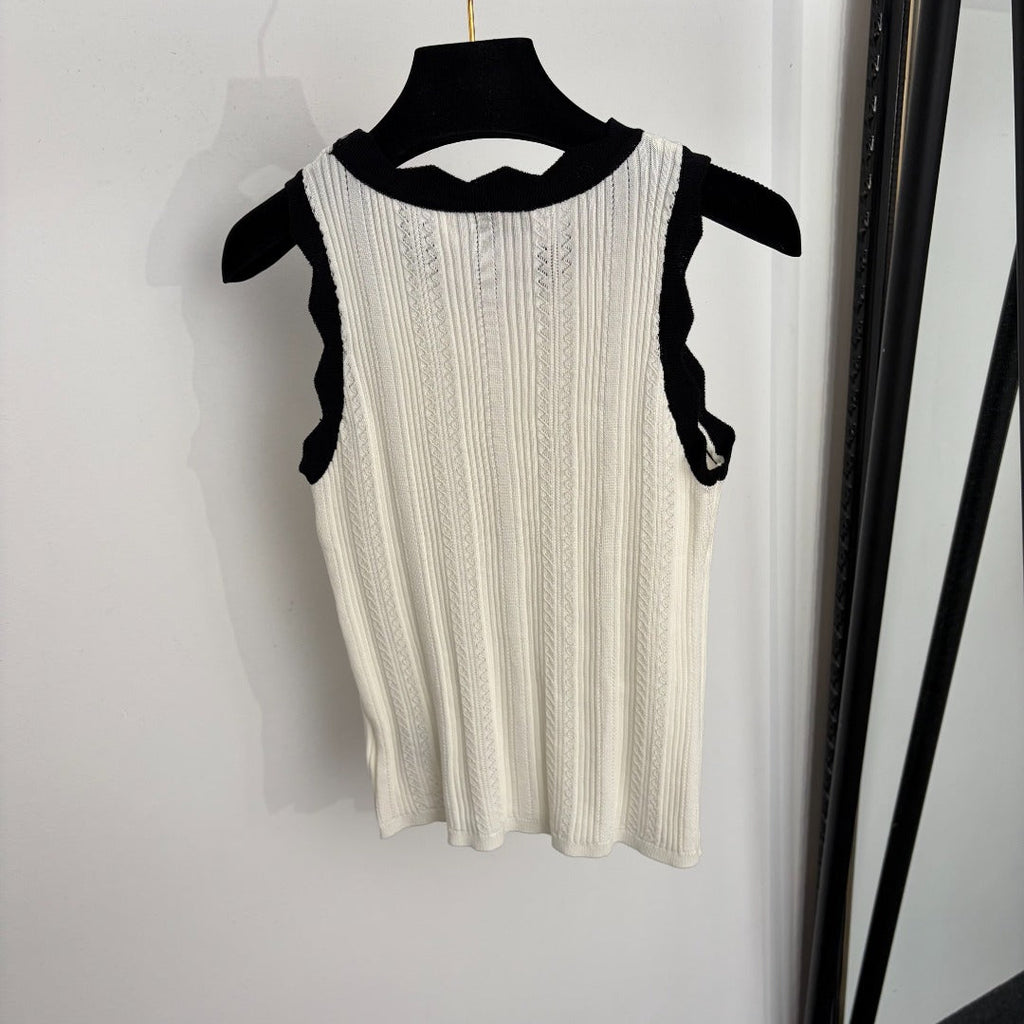 CHANEL 26S BOW-NECK KNITTED VEST 1375